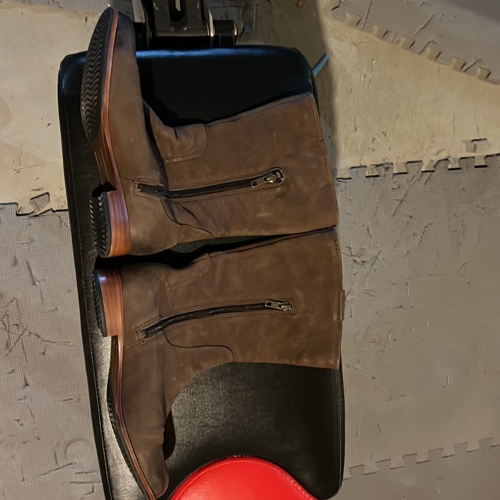 UGG Chocolate Annisa boots size 7.5